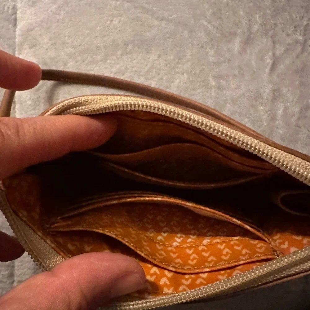 Like new wallet - Picture 4 of 6